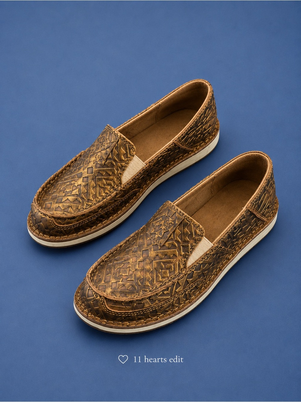 Ariat Metallic Bronze Embossed Slip-On Flats Size 8 Like New